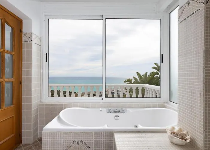 Exclusive With Private Pool In