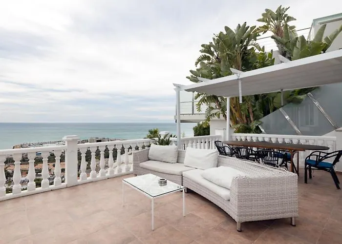 Exclusive With Private Pool In Sitges