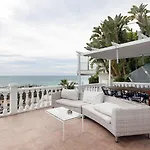 Exclusive With Private Pool In Sitges