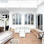 Exclusive With Private Pool In Villa Sitges